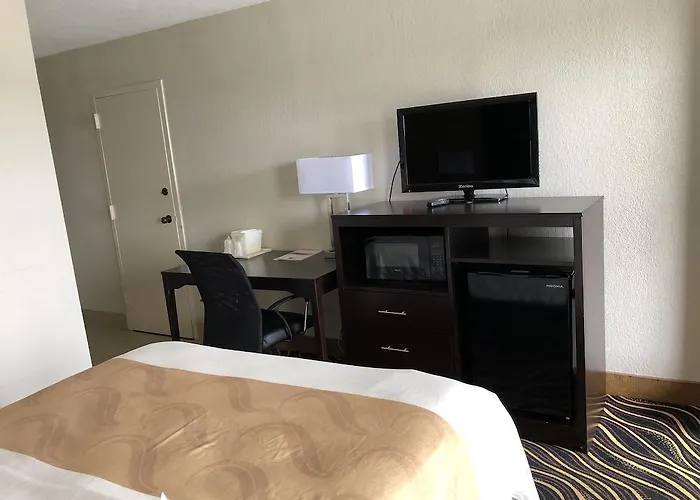 Inn Quality West Worth Fort Worth