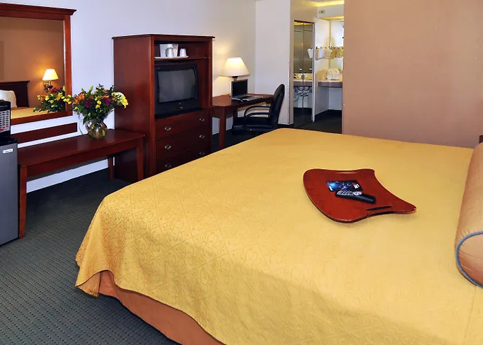 Inn Quality West Worth
