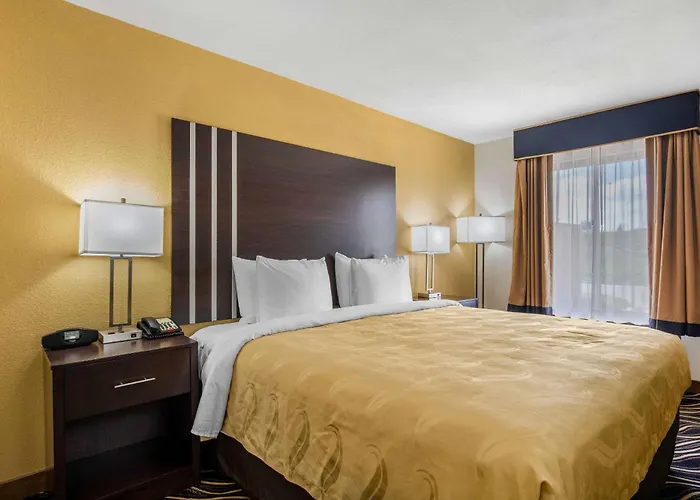 Quality West Worth Inn Fort Worth