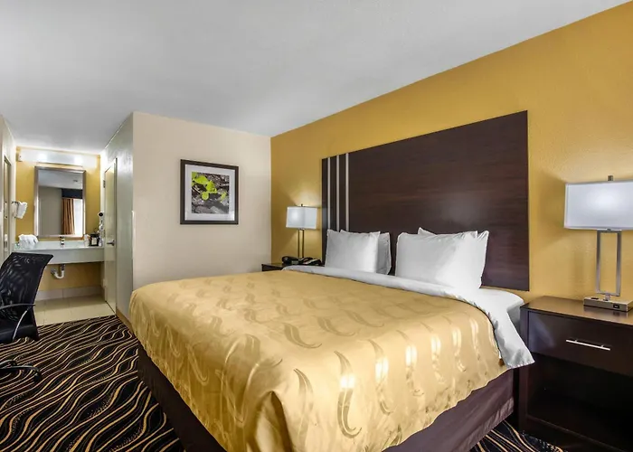 Inn Quality West Worth