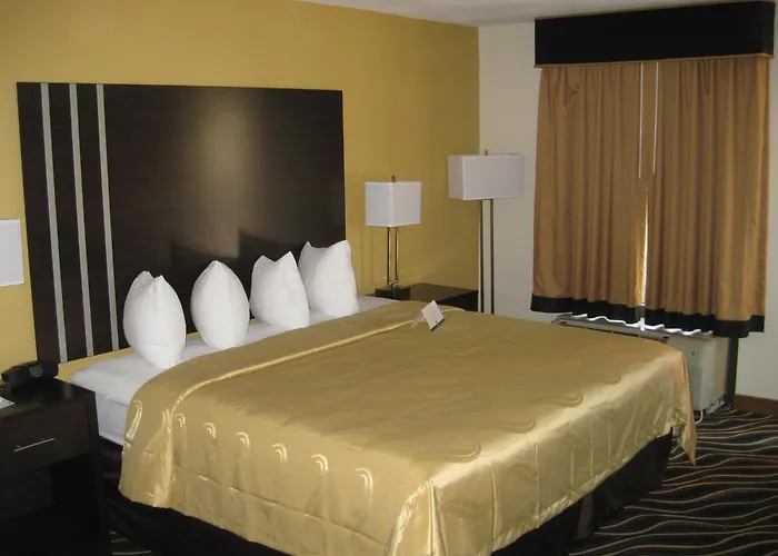 Inn Quality West Worth Fort Worth