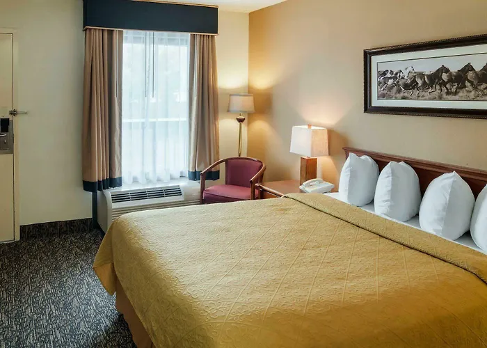 Inn Quality West Worth